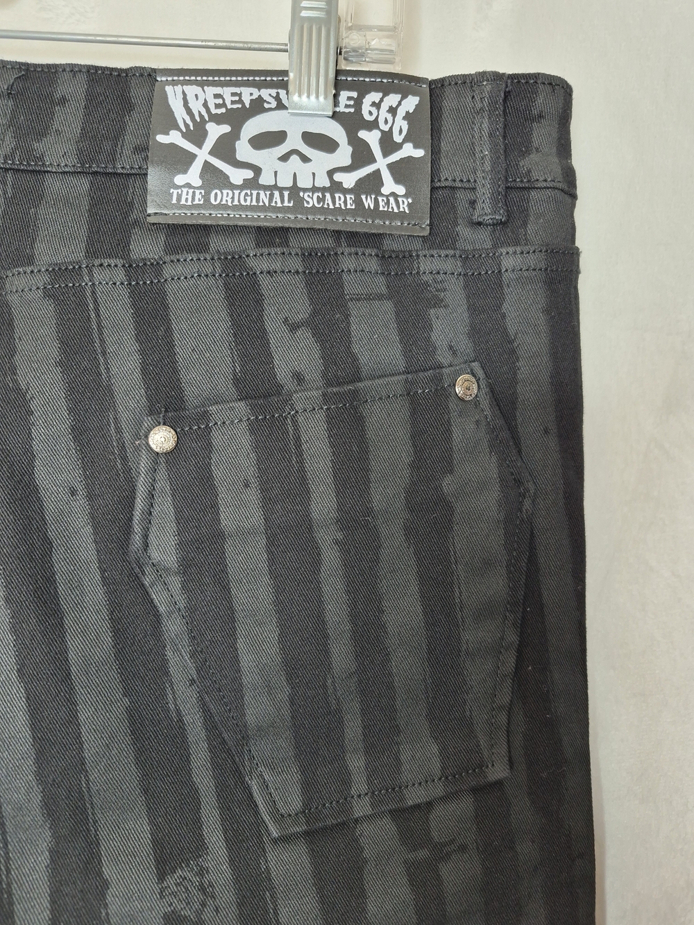 Kreepsville 666 Striped Coffin Pocket Raw Hem Shorts Goth Punk Mens Size 38 - Picture 7 of 12